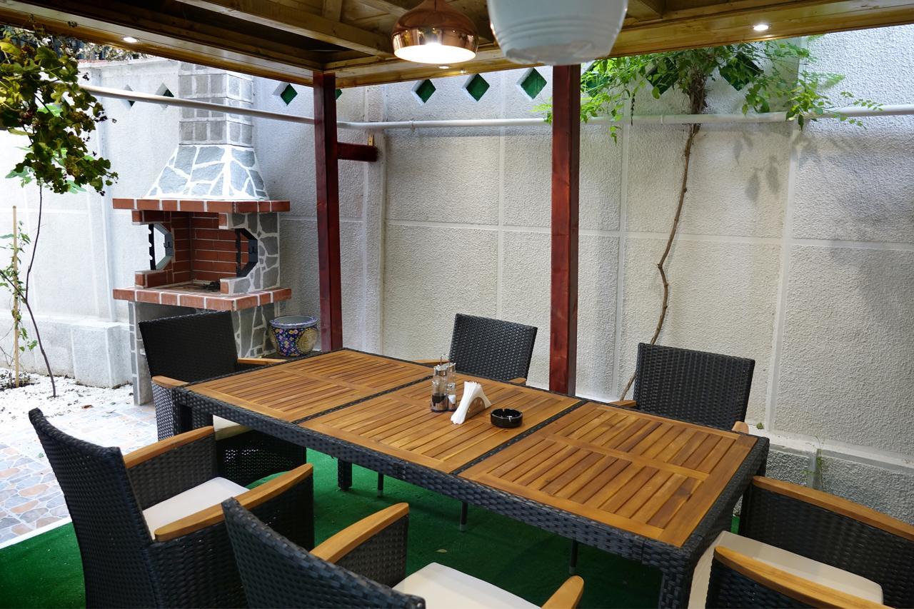 Vila A&B บูคาเรสต์ ภายนอก รูปภาพ